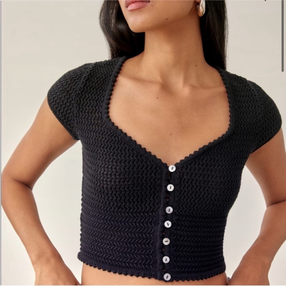 Reformation Black Fitted Cap Sleeve Crop Top